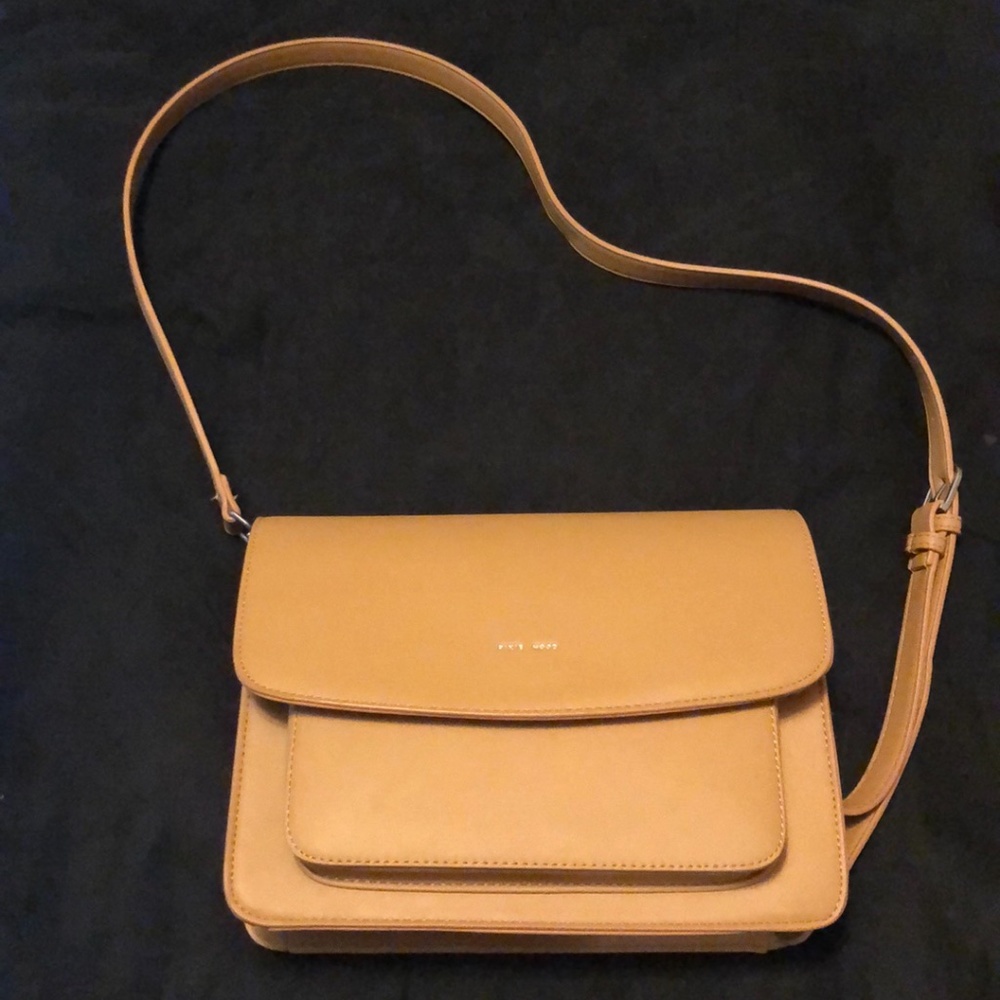 Pixie Mood Zoe honey tan crossbody bag NWOT